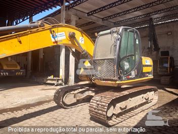 Escavadeira JCB JS130LC