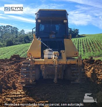 Trator de Esteira Komatsu D51-EX