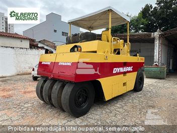 Rolo Compactador Dynapac CP30