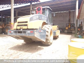 Rolo Compactador Yto LSD212HA-3