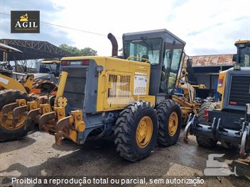 Motoniveladora Komatsu GD555-3