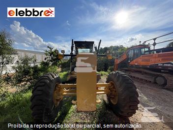 Motoniveladora Caterpillar 140K