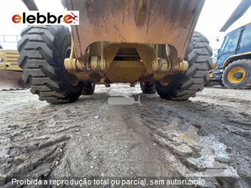Motoniveladora Caterpillar 140