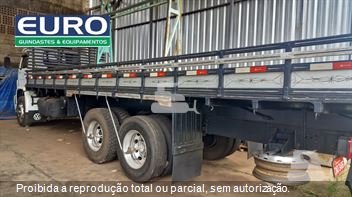 Caminhão Volkswagen 23-210 6x2 3-Eixos 2p (diesel)