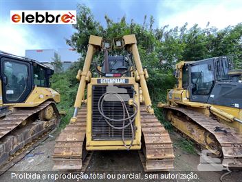 Trator de Esteira Caterpillar D6T