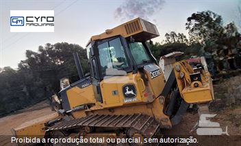 Trator de Esteira John Deere 700J-II
