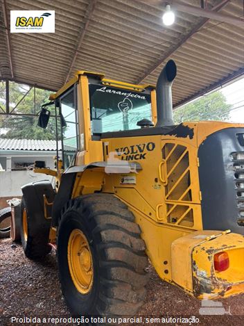 Pá Carregadeira Volvo L60F
