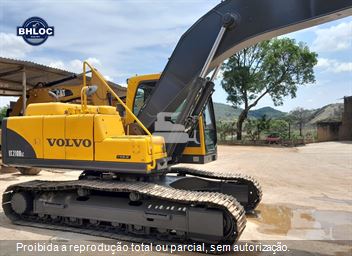 Escavadeira Volvo EC210BLC