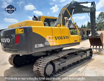 Escavadeira Volvo EC210BLC
