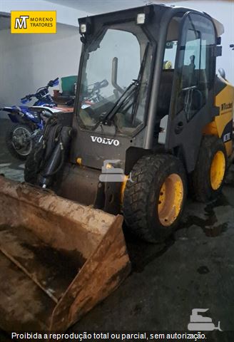 Mini-Carregadeira Volvo MC70C