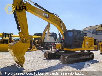 Escavadeira Caterpillar 320