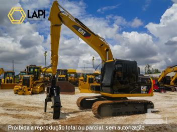 Escavadeira Caterpillar 313D2 GC