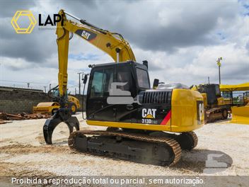 Escavadeira Caterpillar 313D2 GC
