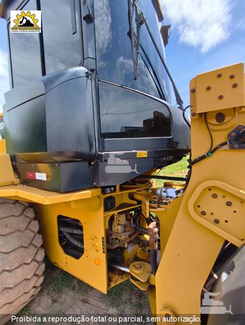 Pá Carregadeira Caterpillar 924K