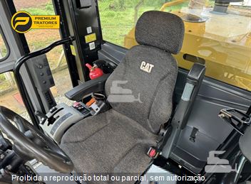 Motoniveladora Caterpillar 140GC