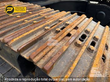 Escavadeira Caterpillar 336
