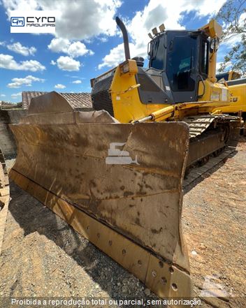 Trator de Esteira Komatsu D61-EX