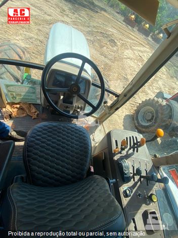 Trator Agrícola John Deere 6190J