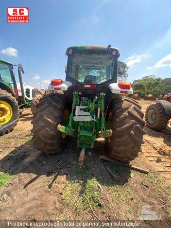 Trator Agrícola John Deere 6190J