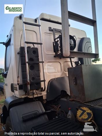Caminhão Volvo VM 330 6x4 2p (Diesel) (E5)