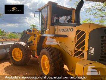 Pá Carregadeira Volvo L60F