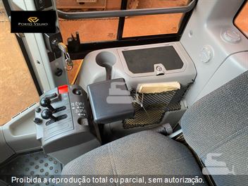 Pá Carregadeira Volvo L60F