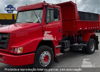 Caminhão Mercedes-Benz Atron 1319 2p (diesel) (E5)