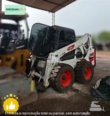 Mini-Carregadeira Bobcat S650