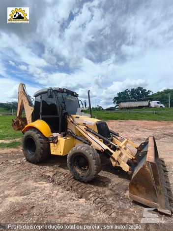 Retro Escavadeira New Holland LB90