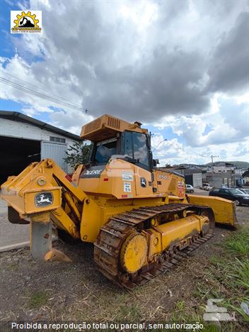 Trator de Esteira John Deere 850J