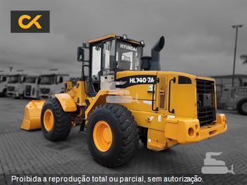 Pá Carregadeira Hyundai HL740-7A