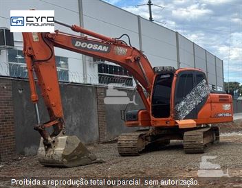 Escavadeira Doosan DX140LC