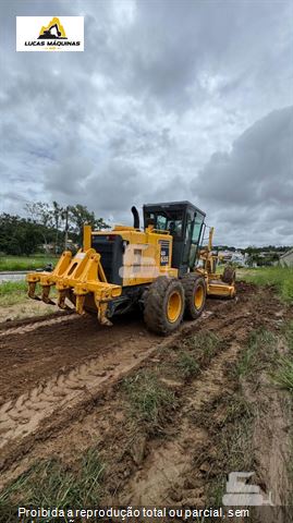 Motoniveladora Komatsu GD655-3