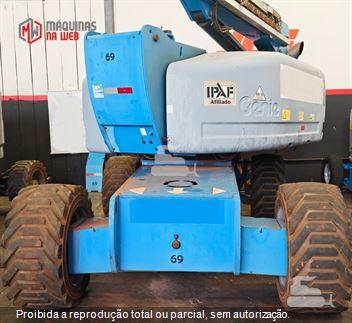 Plataforma Aérea (Elevatória) Genie Z-80/60 4x4x2