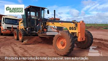 Motoniveladora Case 865