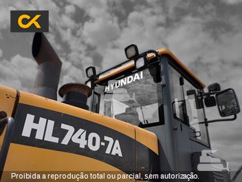 Pá Carregadeira Hyundai HL740-7A