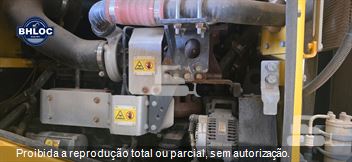 Pá Carregadeira Komatsu WA320