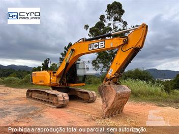 Escavadeira JCB JS200 LC