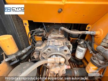 Escavadeira JCB JS200 LC