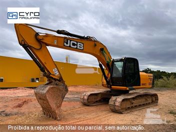 Escavadeira JCB JS200 LC