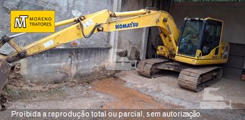 Escavadeira Komatsu PC130