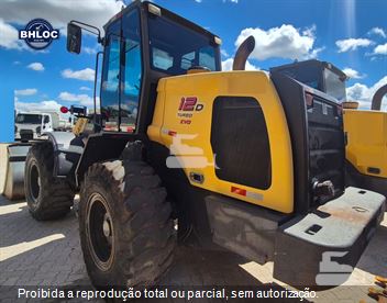 Pá Carregadeira New Holland 12D