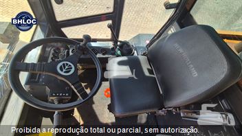 Pá Carregadeira New Holland 12D
