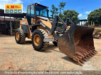 Pá Carregadeira Case W20E