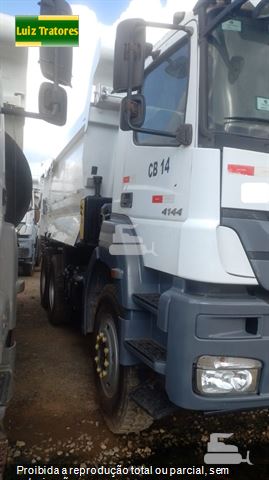Caminhão Mercedes-Benz Axor 4144 K 6x4 2p (Diesel) (E5)