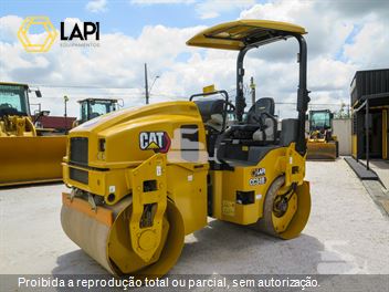 Rolo Compactador Caterpillar CB-34