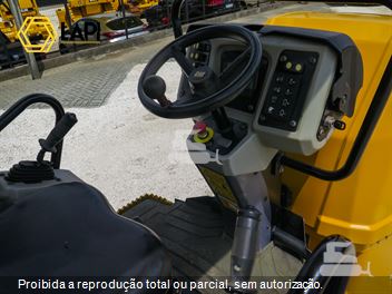 Rolo Compactador Caterpillar CB-34