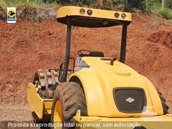 Rolo Compactador Muller VAP70