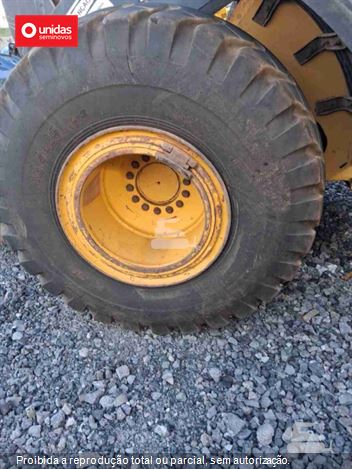 Pá Carregadeira John Deere 724K