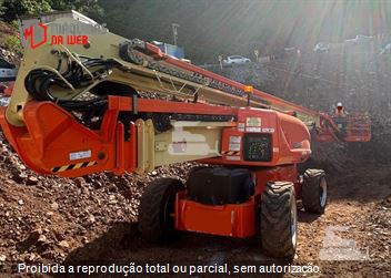 Plataforma Aérea (Elevatória) JLG 1250 AJP